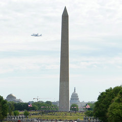 747 SCA, Discovery, Washington Monument, and Capitol