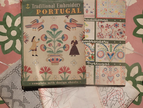 Traditional Embroidery of Portugal - Anchor Embroidery Book nº 1