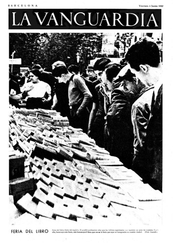 Barcelona, 4 de junio de 1937, portada de La Vanguardia, foto Agustí Centelles i Ossó. by Octavi Centelles