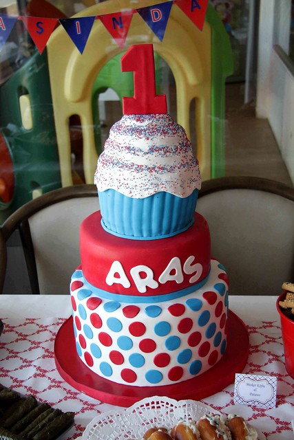 Aras'ın 1. yaş günü pastası