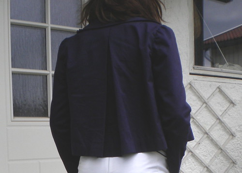 Cropped jacket and trousers