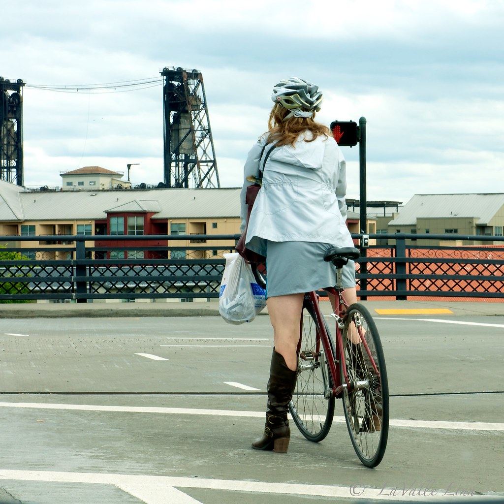 Portland Cycling Commuter