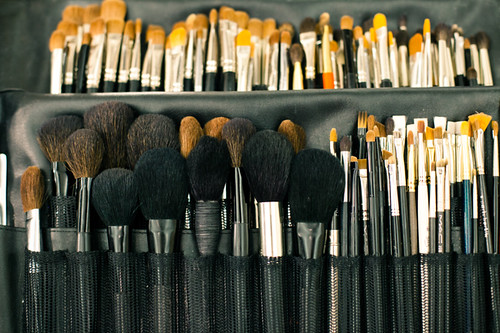 Beauty School: Essential Brushes