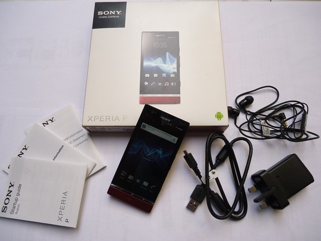 Paket pembelian Sony Xperia P