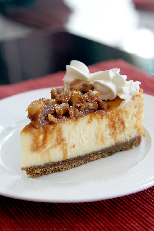 Kitchen's Best White Chocolate Macadamia Brittle Cheesecake