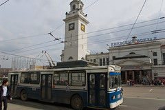 Bus devant la gare Kievsky