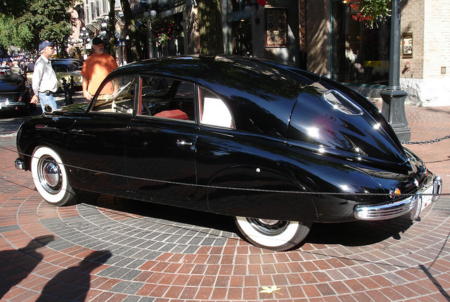 The Tatraplan had a monocoque streamlined sixseater saloon body with a drag