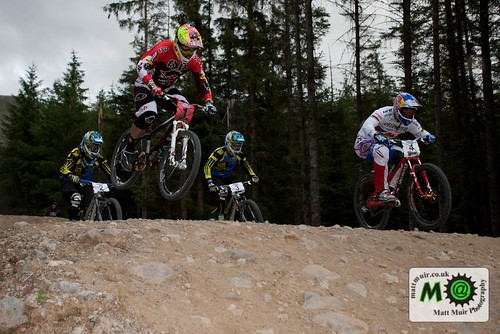 Photo ID 2 - 1 Tomas Slavik - RSP, 2 Michal Prokop - Specialized, 4x Pro Tour, Fort William MTB World Cup 2012