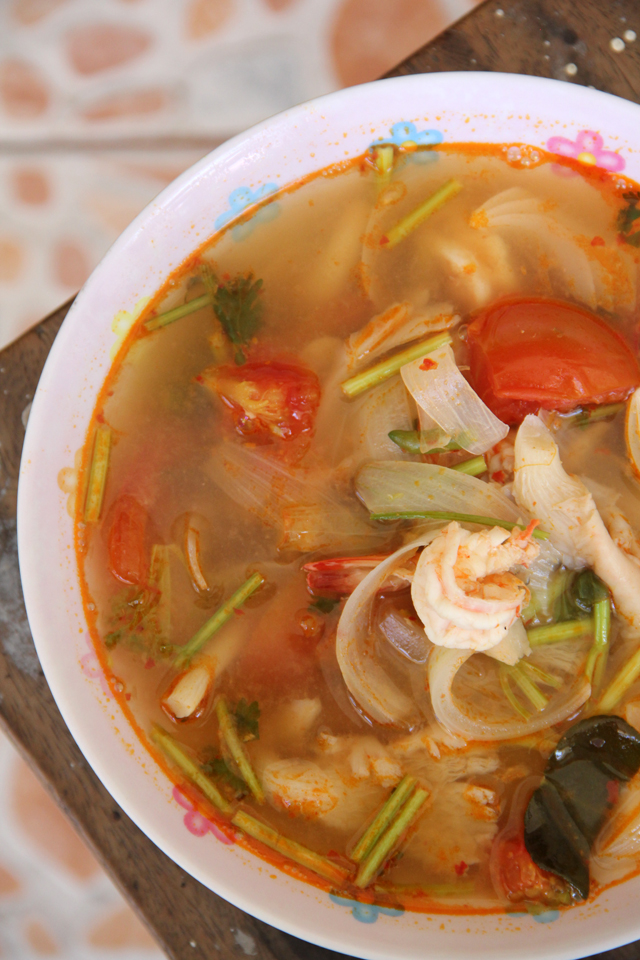 Tom Yum Goong (Spicy Thai Soup w/ Shrimp) ต้มยำกุ้ง