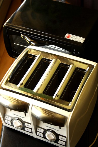 Everyday Essentials Toaster Oven