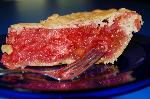 Strawberry Rhubarb Pie by Frums Glass Menagerie
