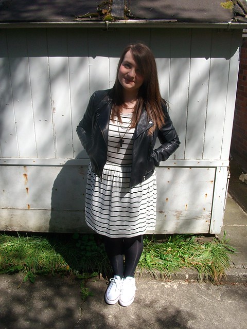 topshop biker jacket, uk blogger, plus size, striped dress