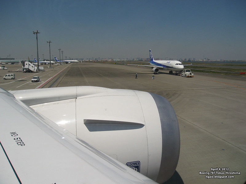Haneda-Hiroshima 787 Flight