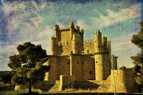 Castillo de Guadamur - Guadamur's castle by Marco Antonio Losas