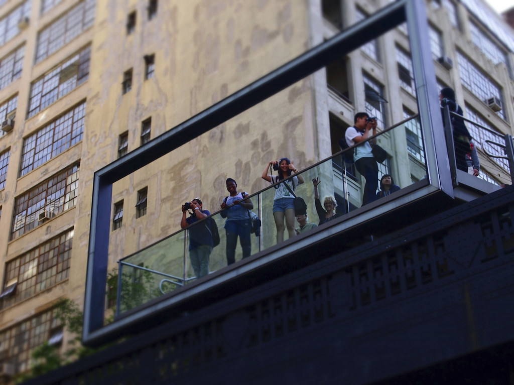 High Line Viewing Frame