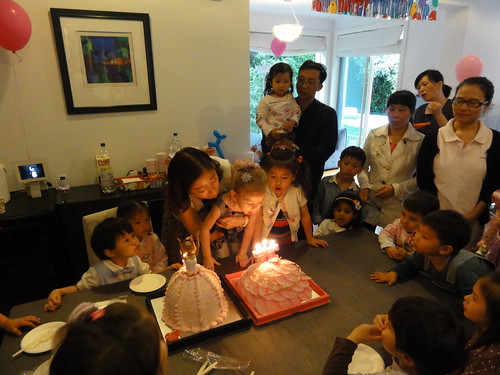 Elaine's 3rd birthday party