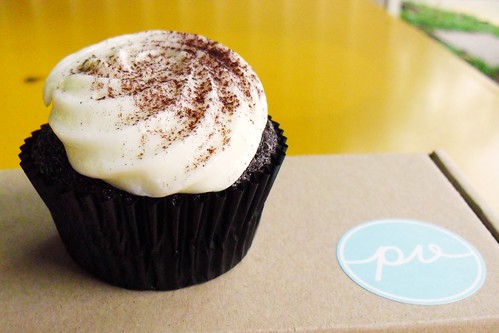 chocolate stout cupcake @ plain vanilla bakery