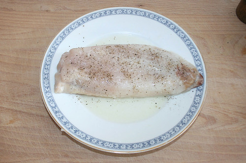 20 - Rotbarsch beträufeln und würzen / Sprinkle and taste redfish
