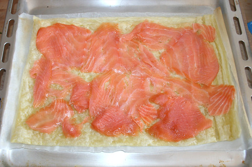 19 - Mit Lachs belegen / Substantiate with smoked salmon
