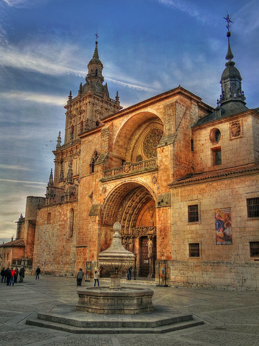 Catedral del Burgo de Osma by Clickor