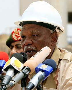 Sudanese Oil Minister Awad Ahmad al-Jaz speaks to the press at the Heglig oil facility on May 2, 2012 after Sudan started pumping oil again from the war-damaged oil field, 12 days after occupying South Sudanese troops left the area. by Pan-African News Wire File Photos