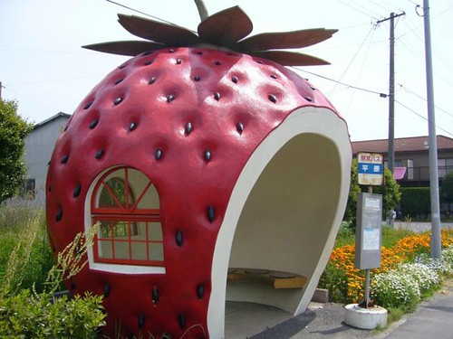 strawberry-shaped bus stop, Konagai, Japan (courtesy of Inhabitat)