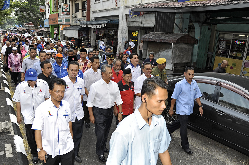 Photojournalism | A Walk to Remember |  Deputy Prime Minister Walkabout at Pekan Sungai Besi