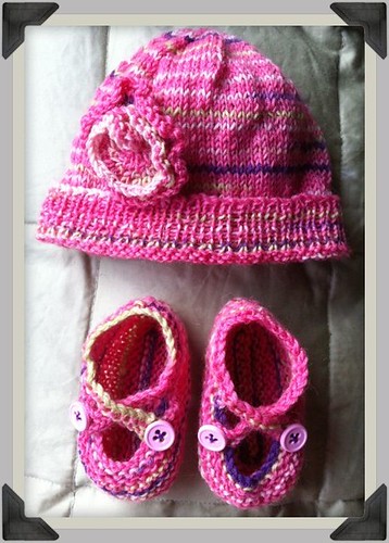 Cotton Candy Baby Hat and Shoes by Beatrixknits