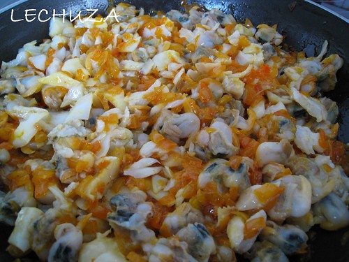 Empanada millo-Bacalao y berberechos (7)
