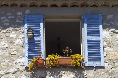 Gourdon, The Blue Window