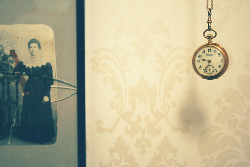 Vintage clock necklace
