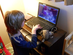 Dust Mite helps Silas with his computer games