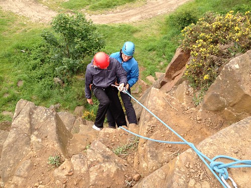 Euan Whittaker demonstrating a top-rope rescue using a y-hang, Rosyth Quarry
