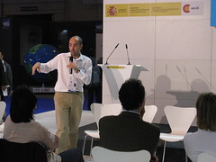 Alejandro Jiménez, de ONGAWA, en el Foro Mundial celebrado en Marsella