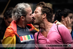 Marcha del día del orgullo gay en Bilbao.