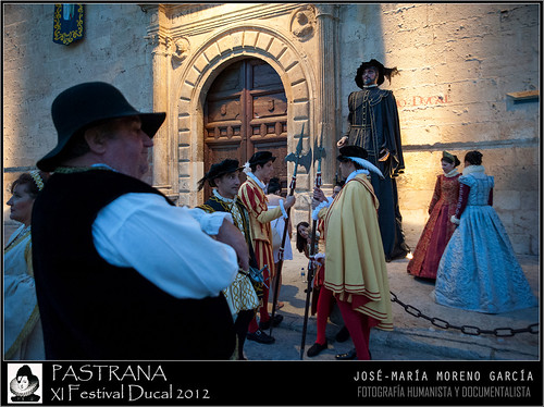 Pastrana y el XI Festival Ducal 2012 by José-María Moreno García = FOTÓGRAFO HUMANISTA