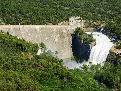 Dam at Montsec, Catalonia