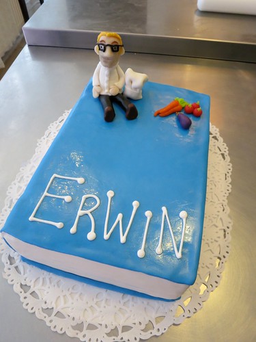 Chef Cook Birthday Cake by CAKE Amsterdam - Cakes by ZOBOT