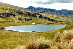 如果康加計畫持續進行，位於祕魯安地斯山的藍湖（Laguna Azul）可能會被礦渣所覆蓋。（卡哈瑪卡地方政府提供）