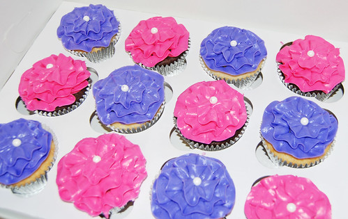 pink and purple ruffle cupcakes
