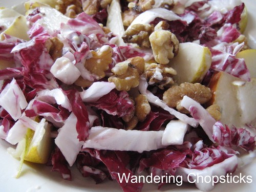 Pear, Radicchio, and Walnut Salad with Blue Cheese 2