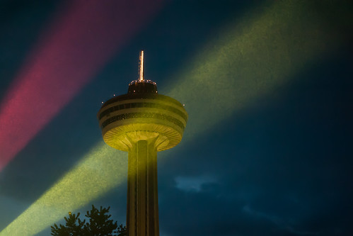 110 Skylon tower Niagara Falls