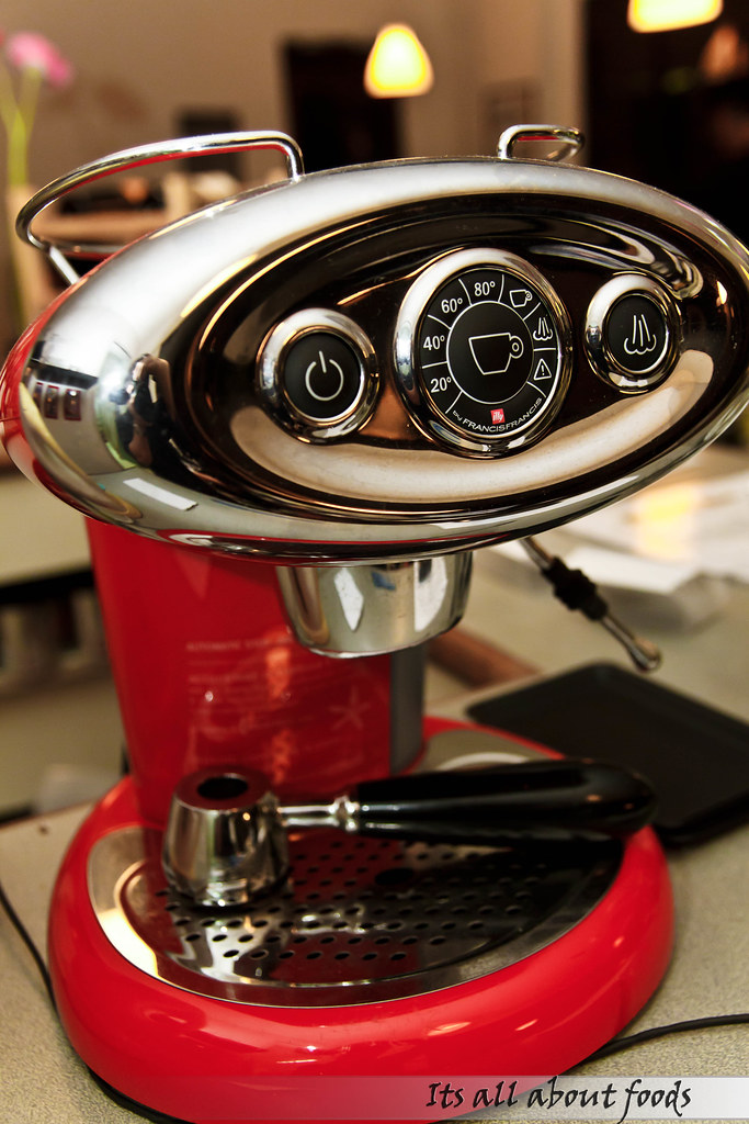 croisette-cafe-coffee-machine