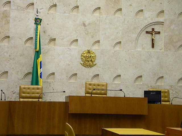 Cadeiras do Procurador Geral da República, do Presidente do STF e do secretário da presidência