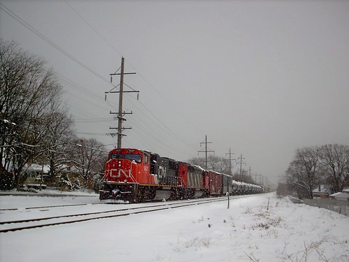Westbound Canadian National freight train on a hold order.  Berwyn Illinois. December 2007. by Eddie from Chicago