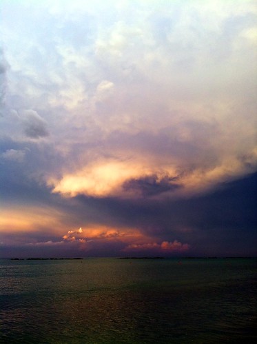 無料写真素材|自然風景|雲|暗雲|嵐|風景イタリア