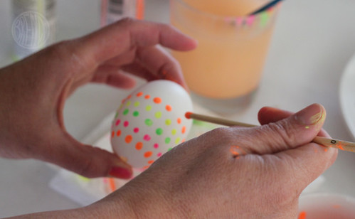 adding dots to Easter egg with paint