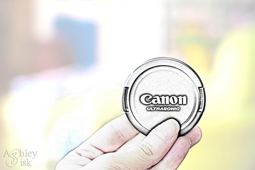 Canon Girl RS