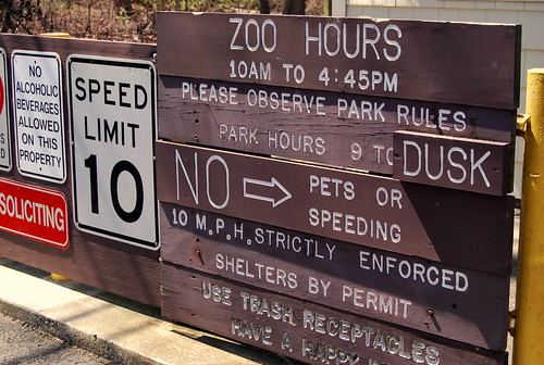 Zoo - Hours