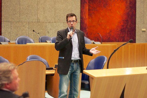 Jeroen Mirck (D66) op campagne